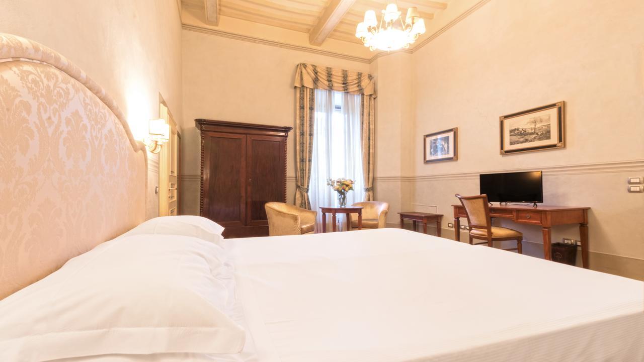 Badia Di Campoleone Villa Arezzo Camera foto