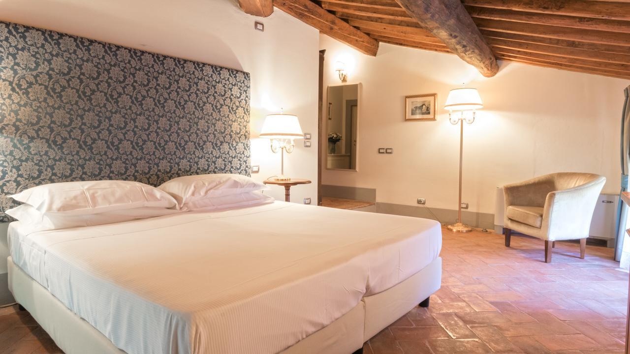 Badia Di Campoleone Villa Arezzo Camera foto